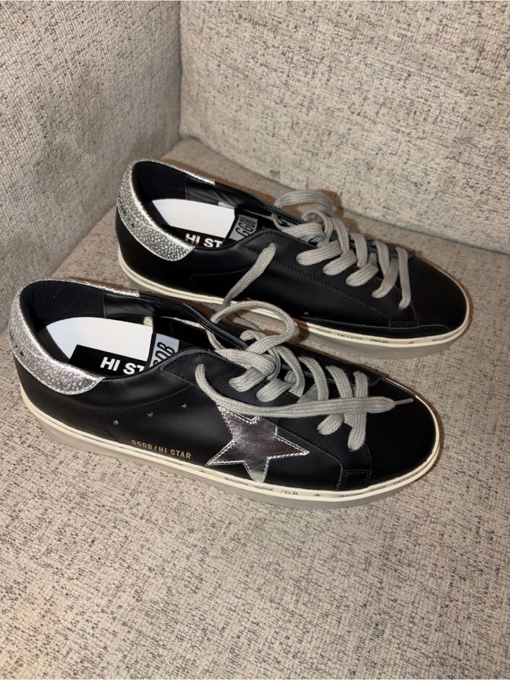Golden Goose Black Leather Sneakers with Silver Star - Picture 2 of 6